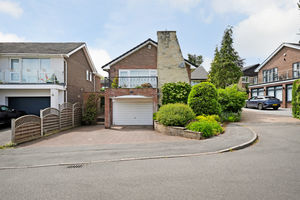 Burlington Grove Dore